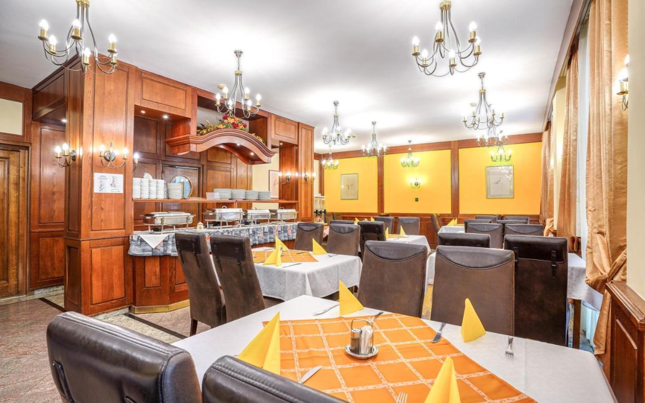 Hotel Erzsebet Hévíz Екстериор снимка