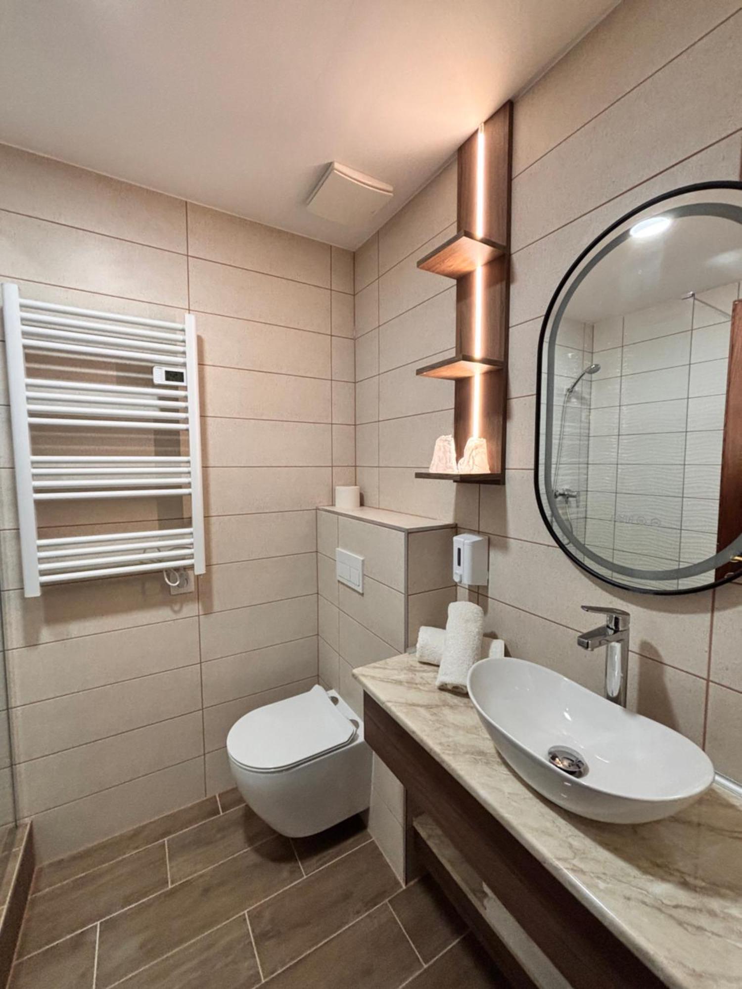 Hotel Erzsebet Hévíz Екстериор снимка